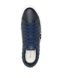 dunkelblaue Leder niedrige Sneakers von Salvatore Ferragamo