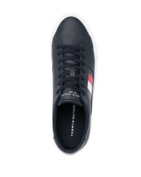 dunkelblaue Leder niedrige Sneakers von Tommy Hilfiger