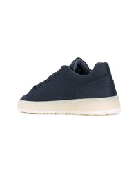 dunkelblaue Leder niedrige Sneakers von Etq.