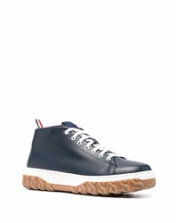 dunkelblaue Leder niedrige Sneakers von Thom Browne