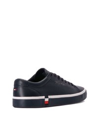 dunkelblaue Leder niedrige Sneakers von Tommy Hilfiger