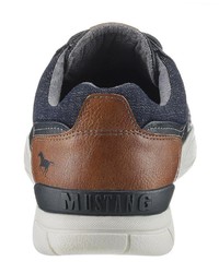 dunkelblaue Leder niedrige Sneakers von Mustang Shoes