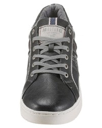 dunkelblaue Leder niedrige Sneakers von Mustang Shoes