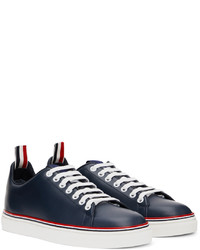 dunkelblaue Leder niedrige Sneakers von Thom Browne