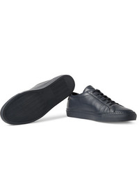 dunkelblaue Leder niedrige Sneakers von Common Projects