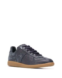 dunkelblaue Leder niedrige Sneakers von Maison Margiela