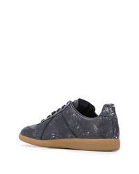 dunkelblaue Leder niedrige Sneakers von Maison Margiela