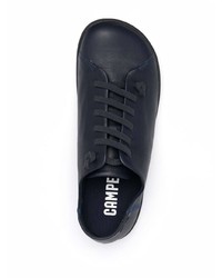 dunkelblaue Leder niedrige Sneakers von Camper