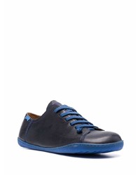 dunkelblaue Leder niedrige Sneakers von Camper