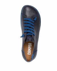 dunkelblaue Leder niedrige Sneakers von Camper