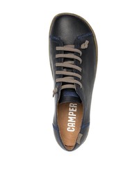 dunkelblaue Leder niedrige Sneakers von Camper