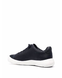 dunkelblaue Leder niedrige Sneakers von Camper