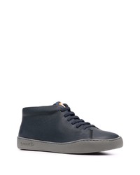 dunkelblaue Leder niedrige Sneakers von Camper