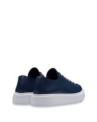 dunkelblaue Leder niedrige Sneakers von Prada