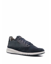 dunkelblaue Leder niedrige Sneakers von Geox