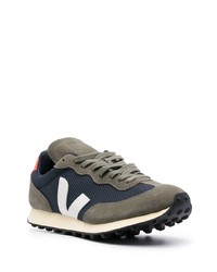 dunkelblaue Leder niedrige Sneakers von Veja