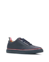 dunkelblaue Leder niedrige Sneakers von Thom Browne