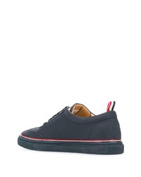 dunkelblaue Leder niedrige Sneakers von Thom Browne