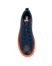 dunkelblaue Leder niedrige Sneakers von Camper