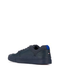 dunkelblaue Leder niedrige Sneakers von Tommy Hilfiger