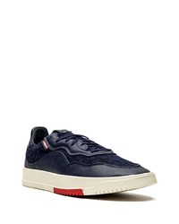 dunkelblaue Leder niedrige Sneakers von adidas