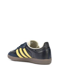 dunkelblaue Leder niedrige Sneakers von adidas