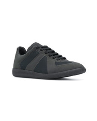 dunkelblaue niedrige Sneakers mit geometrischem Muster von Maison Margiela