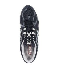 dunkelblaue niedrige Sneakers von New Balance