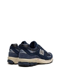 dunkelblaue niedrige Sneakers von New Balance