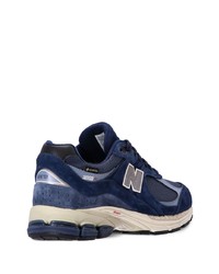 dunkelblaue niedrige Sneakers von New Balance