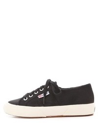 dunkelblaue niedrige Sneakers von Superga