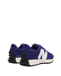 dunkelblaue niedrige Sneakers von New Balance