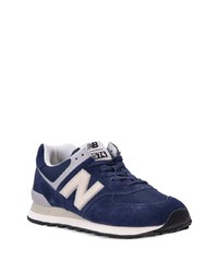 dunkelblaue niedrige Sneakers von New Balance