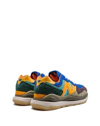 dunkelblaue niedrige Sneakers von New Balance