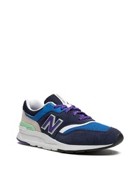 dunkelblaue niedrige Sneakers von New Balance