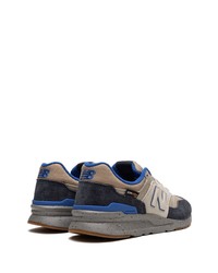 dunkelblaue niedrige Sneakers von New Balance