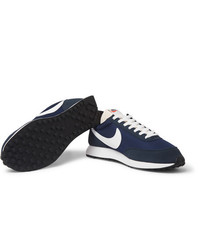 dunkelblaue niedrige Sneakers von Nike