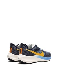 dunkelblaue niedrige Sneakers von Nike