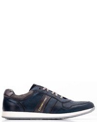 dunkelblaue niedrige Sneakers von Base London