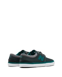 dunkelblaue niedrige Sneakers von New Balance