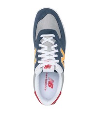 dunkelblaue niedrige Sneakers von New Balance