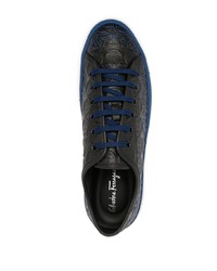 dunkelblaue niedrige Sneakers von Salvatore Ferragamo