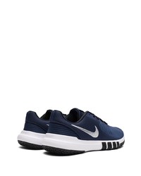 dunkelblaue niedrige Sneakers von Nike