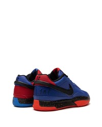 dunkelblaue niedrige Sneakers von Nike