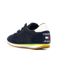 dunkelblaue niedrige Sneakers von Tommy Jeans