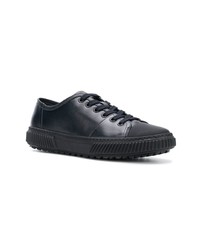 dunkelblaue niedrige Sneakers von Prada