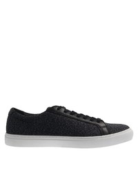 dunkelblaue niedrige Sneakers von Lacoste