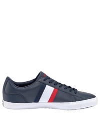 dunkelblaue niedrige Sneakers von Lacoste