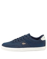 dunkelblaue niedrige Sneakers von Lacoste