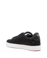 dunkelblaue niedrige Sneakers von Emporio Armani